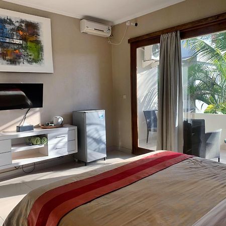 Sus Beach Cottages 1 Legian BALI Exterior photo