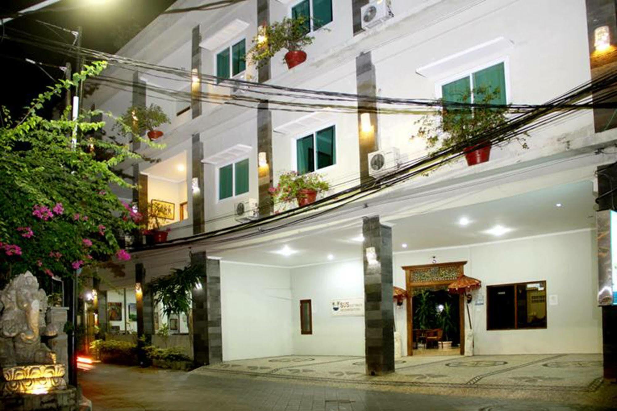 Sus Beach Cottages 1 Legian BALI Exterior photo